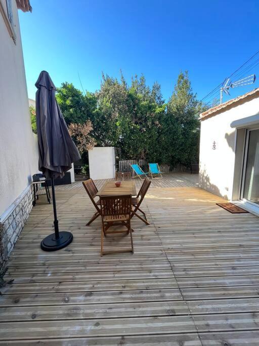 "Le Nature" Camargue Jardin Arlés Exterior foto